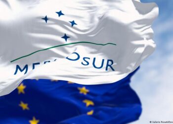Acuerdo UE-Mercosur arranca con beneficios comerciales y fuerte división en Europa