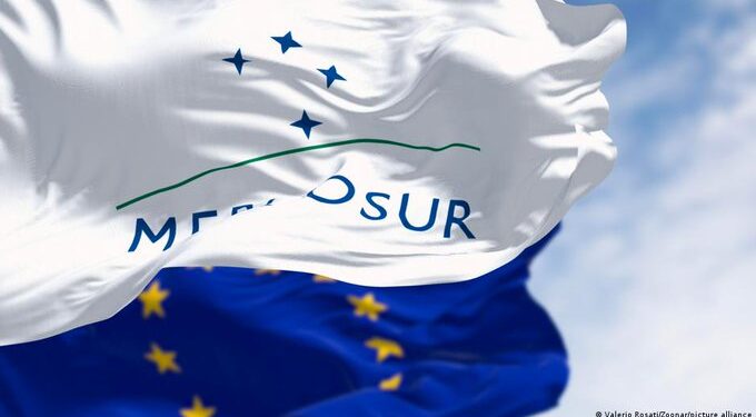 Acuerdo UE-Mercosur arranca con beneficios comerciales y fuerte división en Europa