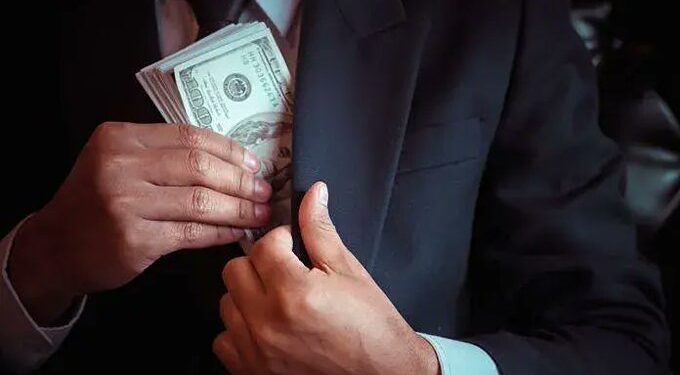 Corrupción en México costó más de 17 mil millones de pesos en 2025: Inegi
