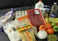 Inflación en México baja a 4.45% en abril, pero alimentos y gasolina mantienen presión