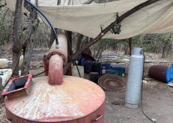 Marina desmantela laboratorio clandestino en Michoacán; aseguran equipo para fabricar drogas sintéticas