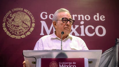 Sheinbaum confirma fichas rojas contra Rocha Moya e Inzunza; descarta vigilancia especial del Gobierno