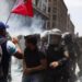 CNTE cancela intento de ingresar al Zócalo tras enfrentamiento con policías en el Centro de CDMX