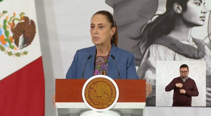 Sheinbaum reporta baja de homicidios, mantiene diálogo con la CNTE y cancela reunión con funcionario de EU