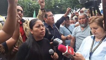 CNTE rompe diálogo con Segob tras denunciar violencia contra maestros en Oaxaca