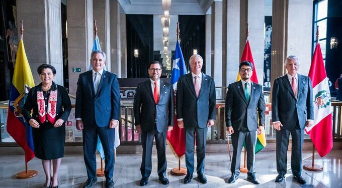 Sudamérica une fuerzas contra las mafias: cinco países crean bloque regional de seguridad