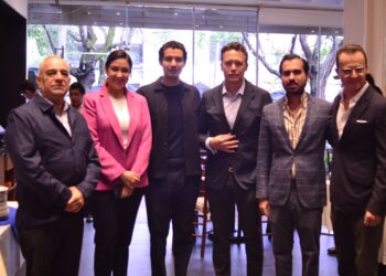 CANIRAC y PREPA IN firman convenio para impulsar “Mujeres Que Crecen”, iniciativa que otorgará 11.250 mdp en becas educativas para trabajadoras del sector restaurantero