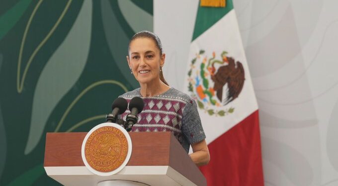Sheinbaum fija postura sobre soberanía y anuncia alza salarial para trabajadores del Estado