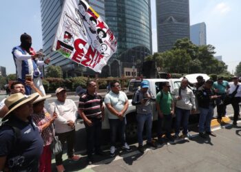 CNTE endurece movilizaciones; continuará plantón en CDMX tras reunión sin acuerdos con el Gobierno