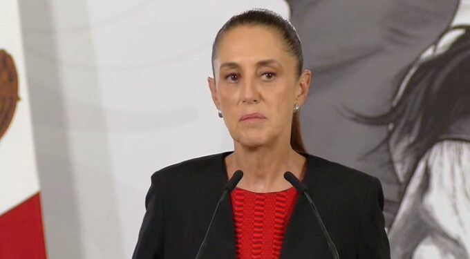Sheinbaum impulsa reforma para blindar candidaturas y aborda seguridad, remesas y programas sociales
