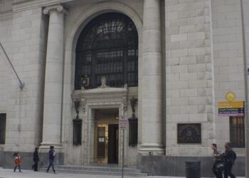 Estados Unidos revisa consulados mexicanos y analiza posibles cierres, reporta CBS