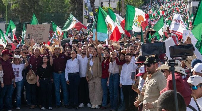 Morena y PAN chocan en Chihuahua por protestas contra Maru Campos