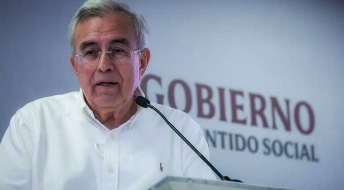 Sheinbaum descarta fuga de Rocha Moya en medio de crisis política en Sinaloa