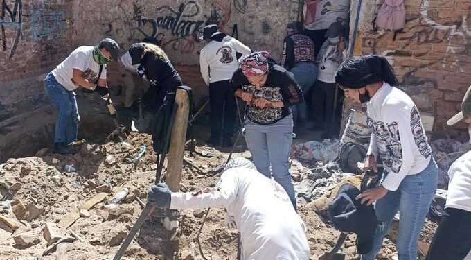 Aumenta cifra de hallazgos en Tlajomulco tras localizar nuevas bolsas con restos humanos