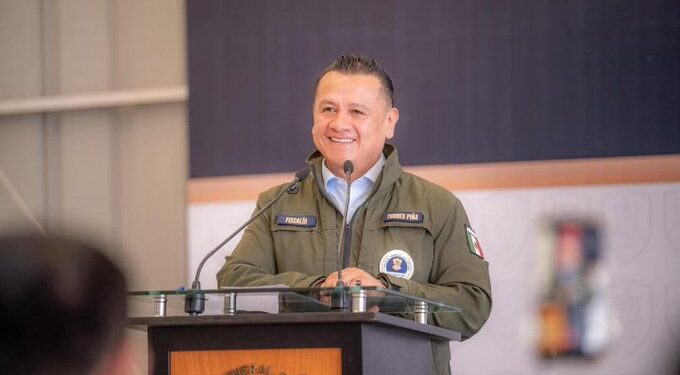 Carlos Torres Piña deja temporalmente la Fiscalía de Michoacán para buscar la candidatura de Morena en 2027