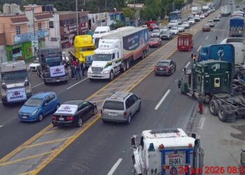 Gobierno y AMOTAC acuerdan ruta de diálogo; transportistas realizan movilizaciones sin bloqueos