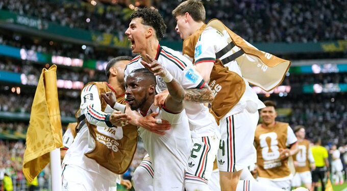 México aplasta a Chequia, mantiene el cero y logra una marca inédita en los Mundiales