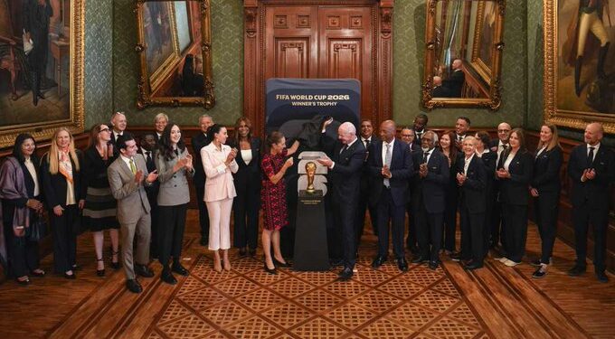 Mundial 2026: Sheinbaum recibe a Gianni Infantino y representantes del futbol internacional