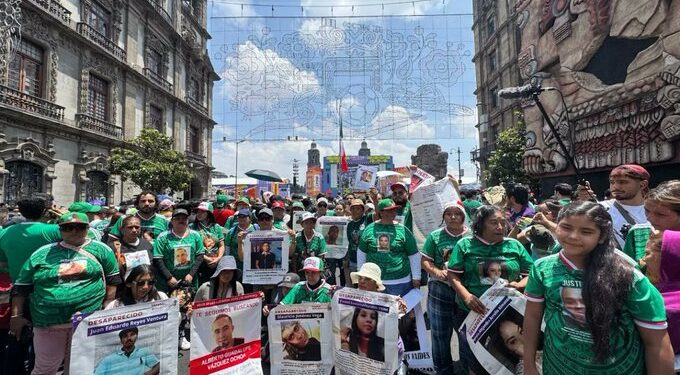 Madres buscadoras llevan su exigencia de justicia al Mundial 2026 y visibilizan crisis de desapariciones
