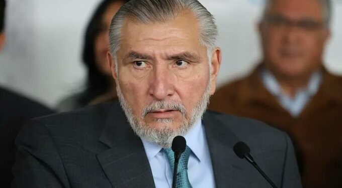 Adán Augusto regresa al Senado en medio de versiones sobre investigaciones en Estados Unidos