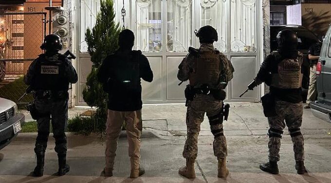 Capturan a 12 presuntos integrantes del CJNG; los relacionan con secuestros y homicidios en Guanajuato