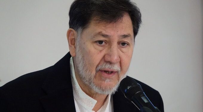 Fernández Noroña responde al Tribunal Electoral y rechaza quedar fuera de la contienda por el Senado