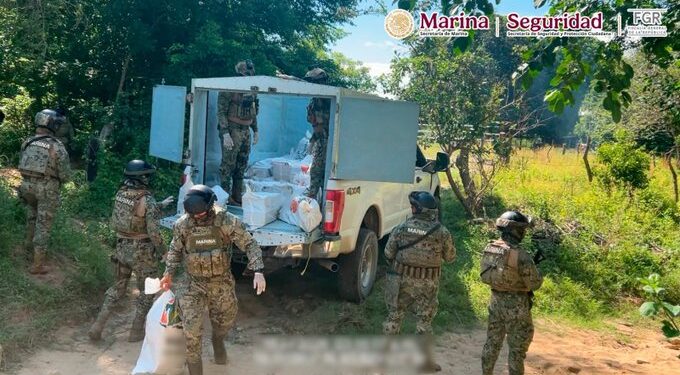 Semar decomisa cargamento de cocaína en Chiapas; FGR abre investigación
