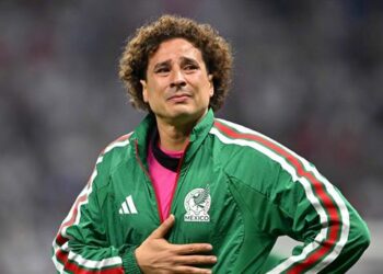 Guillermo Ochoa dice adiós al futbol después de una carrera llena de récords y éxitos