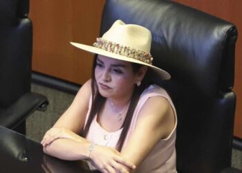 Gobernador de Michoacán confirma que Grecia Quiroz es protegida por 60 escoltas federales