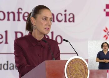 Mañanera de Sheinbaum: Ayotzinapa, Perú, inflación y salud marcan la agenda del 7 de agosto