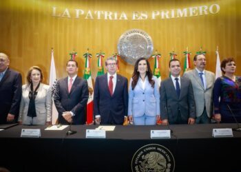 Kenia López defiende la institucionalidad y llama a procesar las diferencias mediante el diálogo