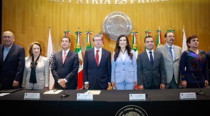 Kenia López defiende la institucionalidad y llama a procesar las diferencias mediante el diálogo