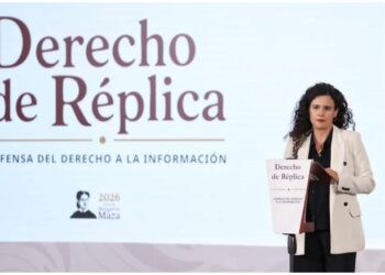 Luisa María Alcalde presenta lista de periodistas y políticos señalados por presunta red digital
