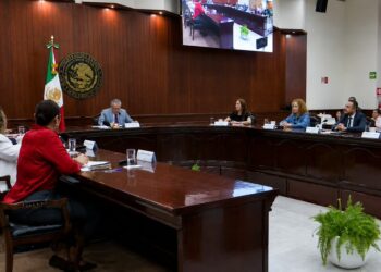 Rocha Moya se separa otra vez de la gubernatura; Congreso de Sinaloa prepara relevo