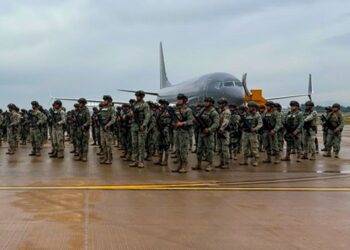 Llegan 300 militares a Sinaloa para reforzar la seguridad ante repunte de violencia