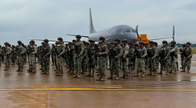 Llegan 300 militares a Sinaloa para reforzar la seguridad ante repunte de violencia