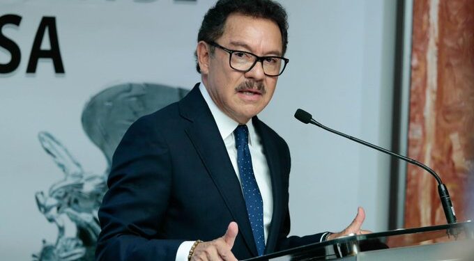 Morena se deslinda de Enrique Inzunza tras su salida de la bancada en el Senado
