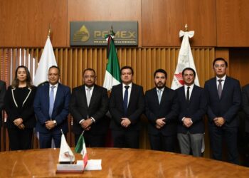 Pemex entregará información financiera a la UIF para combatir el mercado ilícito de combustibles