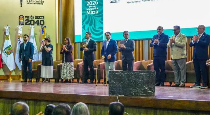 Tecnología en las aulas: SEP busca equilibrio entre aprendizaje y protección de menores
