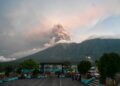 Erupción del Volcán de Fuego pone en alerta a Guatemala y mantiene en vigilancia a Chiapas