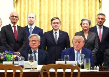 Trump impone el término “superinteligencia” para referirse a la IA en el Gobierno de EU