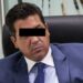 Cabeza de Vaca rechaza acusaciones mientras exsecretaria señala órdenes sobre contratos