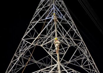 CFE restablece la luz en Mérida tras ocho horas de apagón; atribuye falla a vandalismo