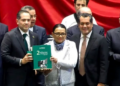 Sheinbaum presenta balance de su gobierno; Rosa Icela entrega informe al Congreso