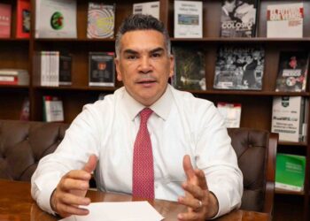 Alito Moreno apuesta por un bloque opositor rumbo a las elecciones de 2027