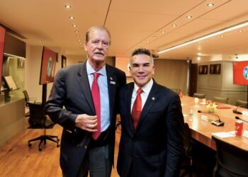 Alito Moreno y Vicente Fox coinciden en fortalecer contrapesos y participación ciudadana