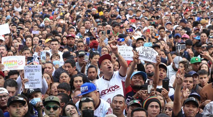 México registra 130.9 millones de habitantes; disminuyen fecundidad y analfabetismo