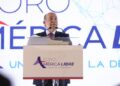 Felipe Calderón advierte sobre riesgos para la democracia y llama a la participación ciudadana