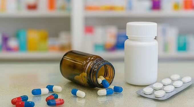 Alertan por venta ilegal de medicamentos e insumos médicos tras robos reportados a Cofepris