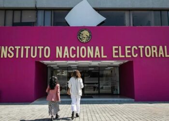 Candidaturas independientes: INE establece cuatro etapas para el proceso de 2027